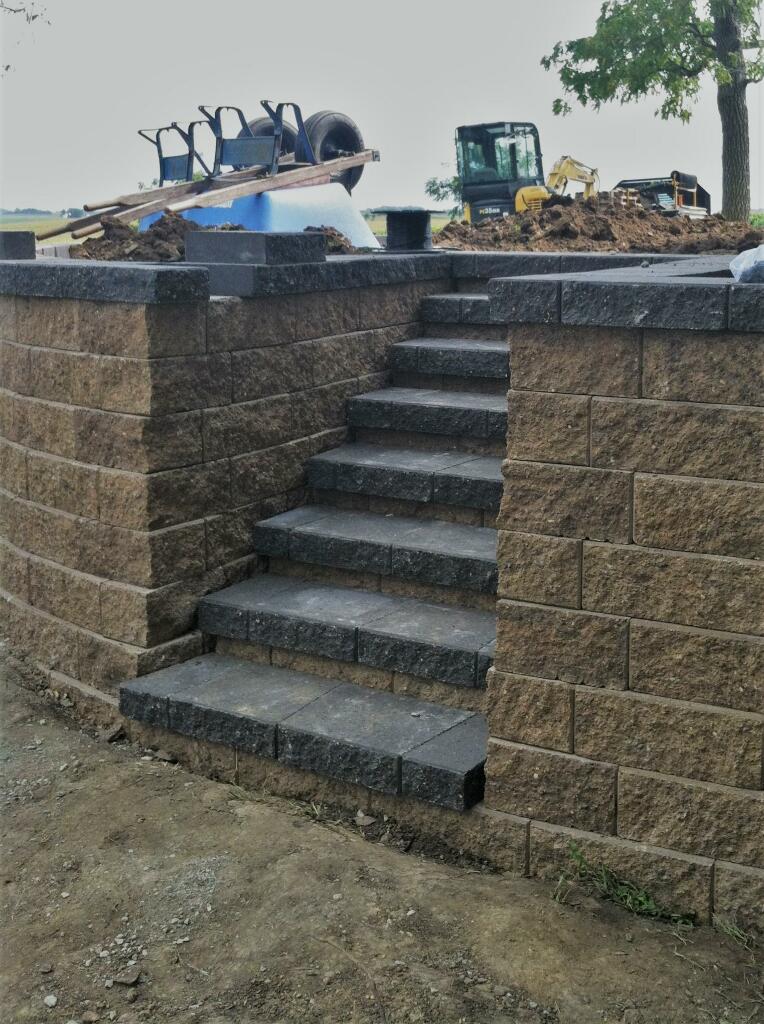 Inset Retaining Wall and Steps by Sequoia Landscape