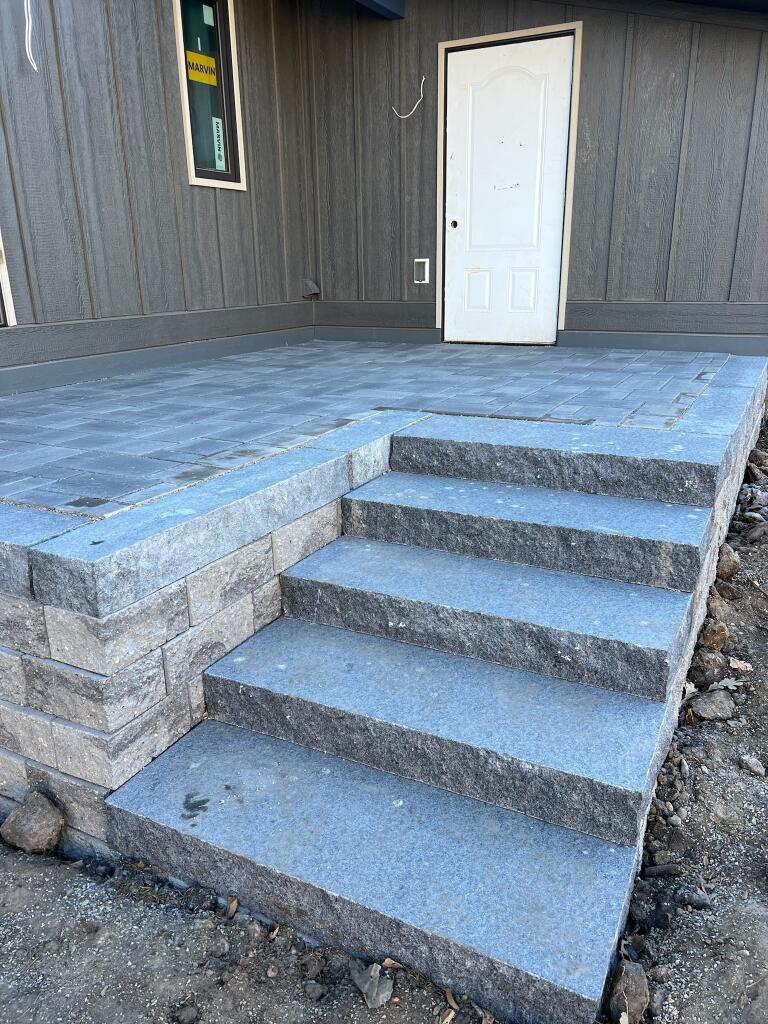 Fountain Lake Steps at Sequoia Landscape